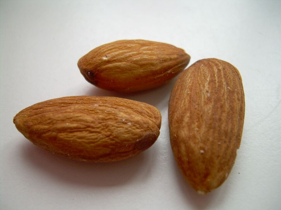 Almonds to excite men